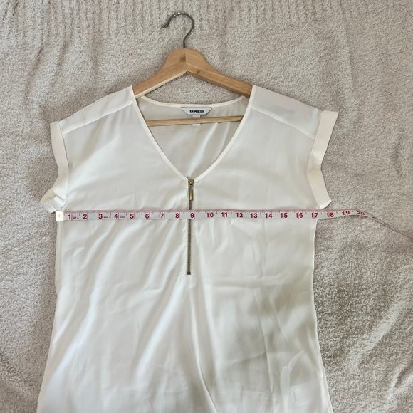 Express Blouse - White - Picture 4 of 4